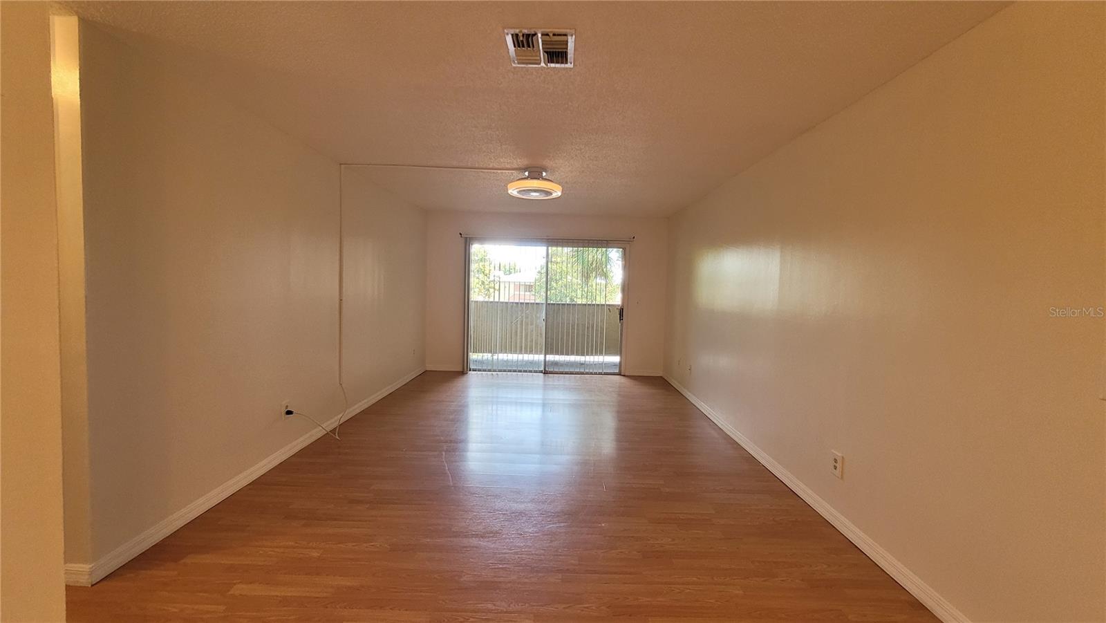 OXFORD SQUARE CONDO - Residential