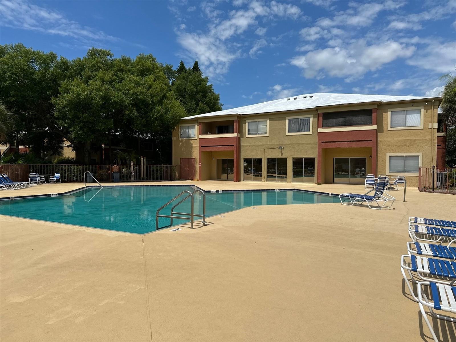 OXFORD SQUARE CONDO - Residential