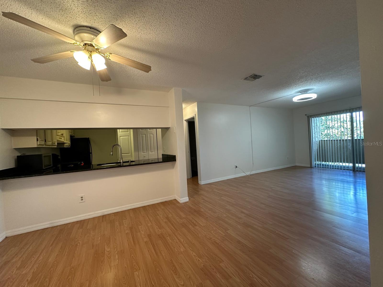 OXFORD SQUARE CONDO - Residential