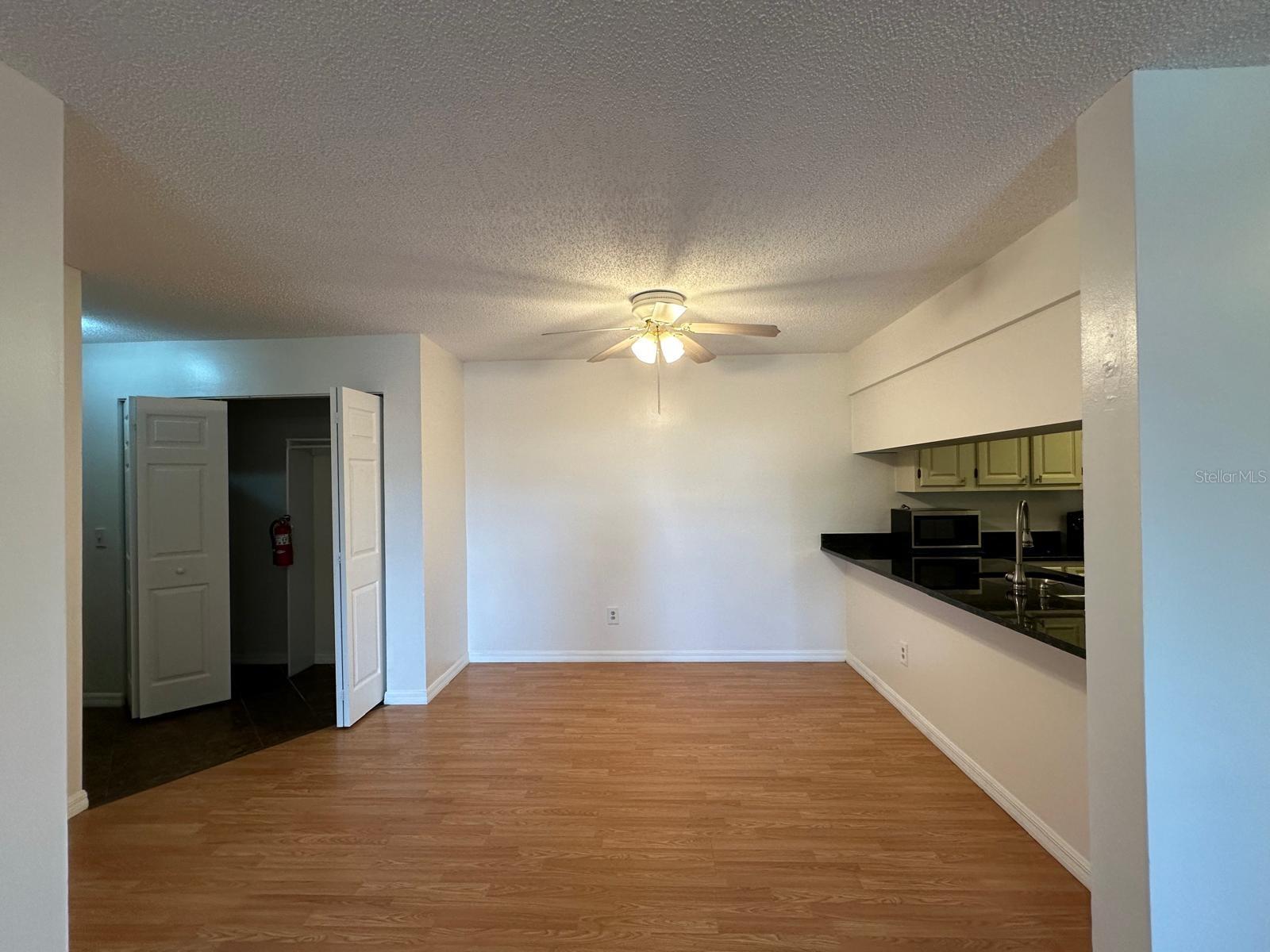 OXFORD SQUARE CONDO - Residential