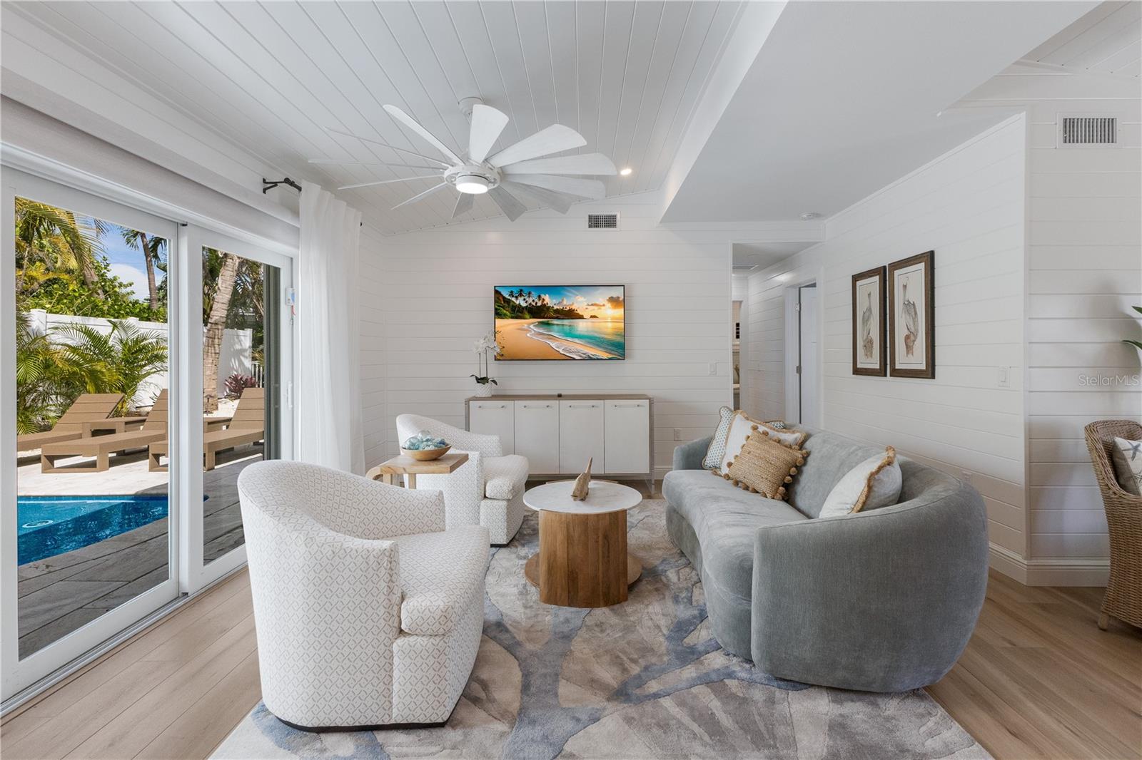 ANNA MARIA BEACH - Residential