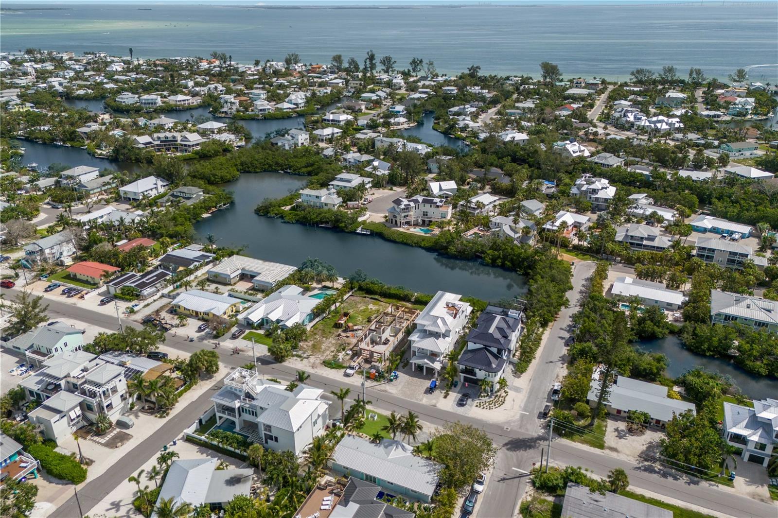 ANNA MARIA BEACH - Residential