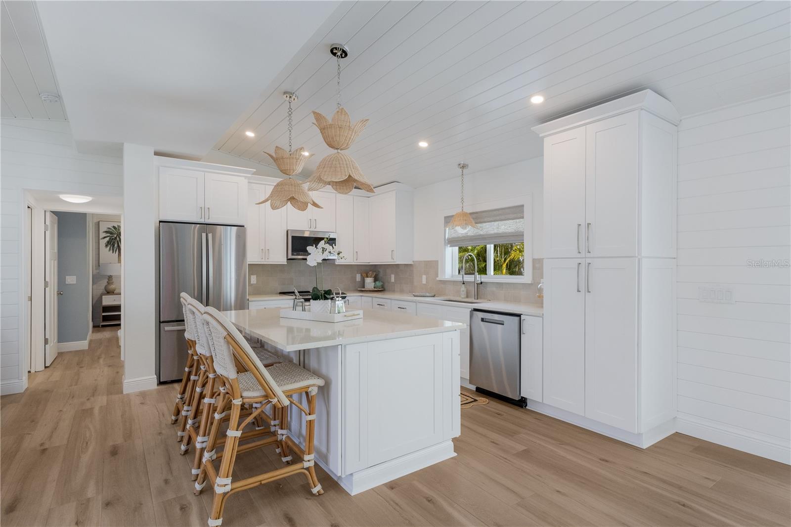 ANNA MARIA BEACH - Residential