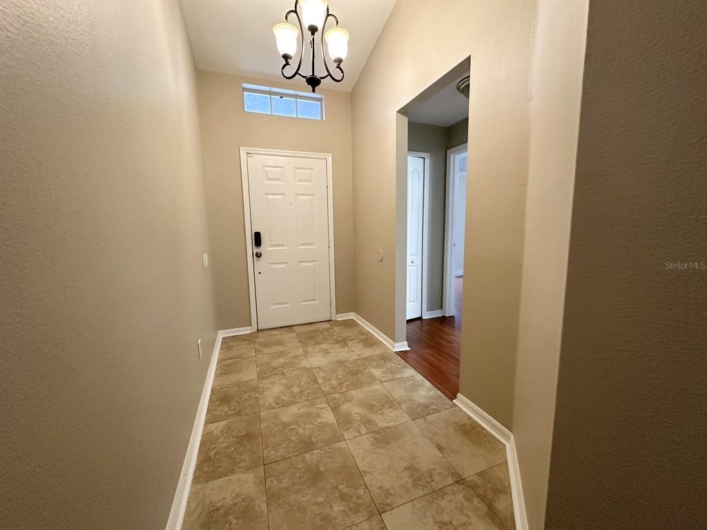 Photo of 931 Hunter Lane, Tarpon Springs, FL 34689 (MLS # TB8487258)