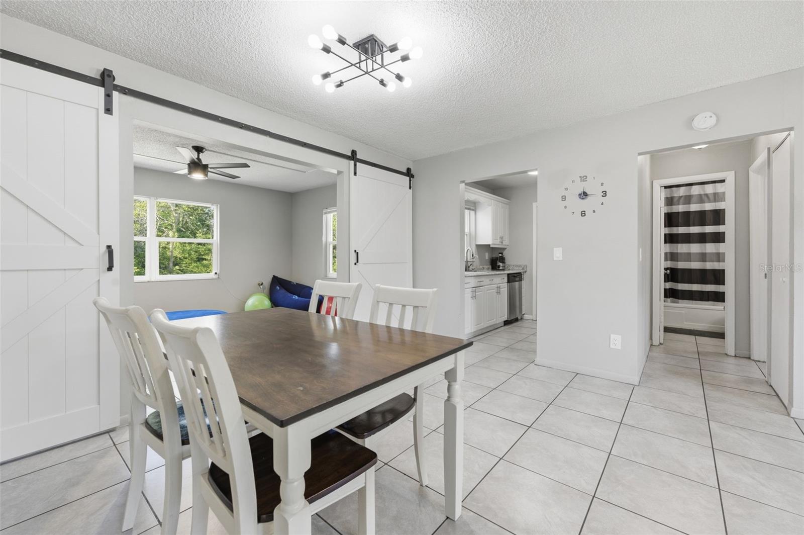 SPRING HILL - Residential