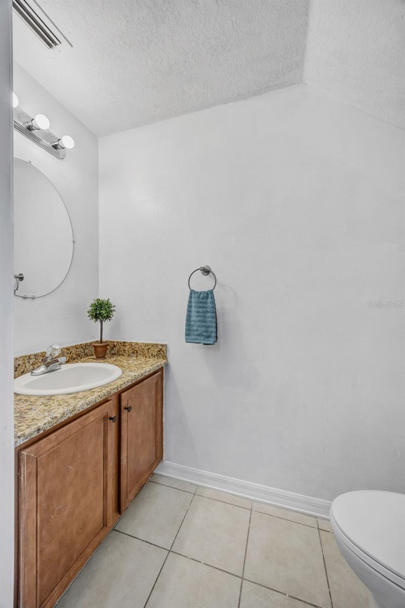 FISHHAWK RANCH TWNHMS PH - Residential