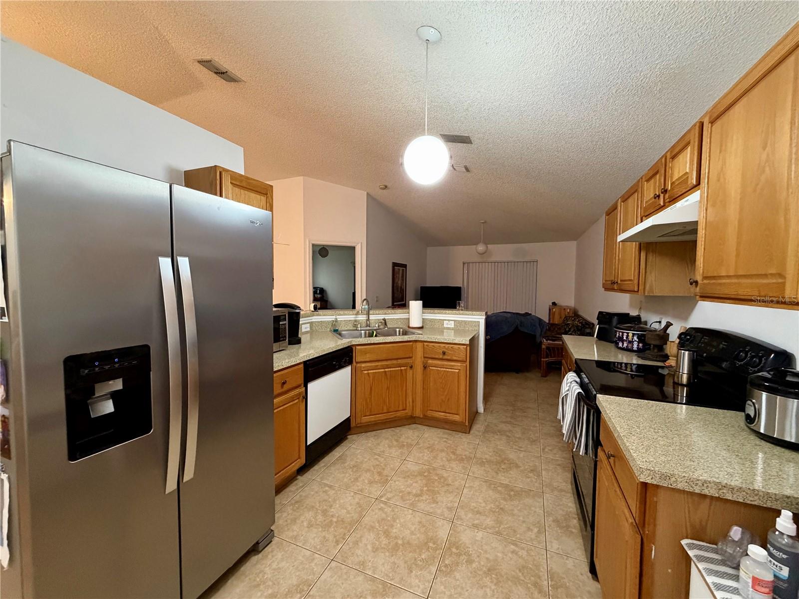 MAYFAIR CLUB PH 2 - Residential