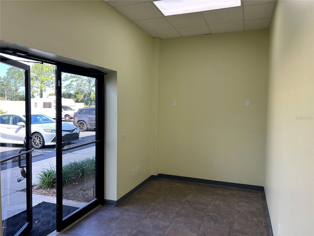 Photo of 4426 NE 83rd Road #4426, Wildwood, FL 34785 (MLS # OM725031)