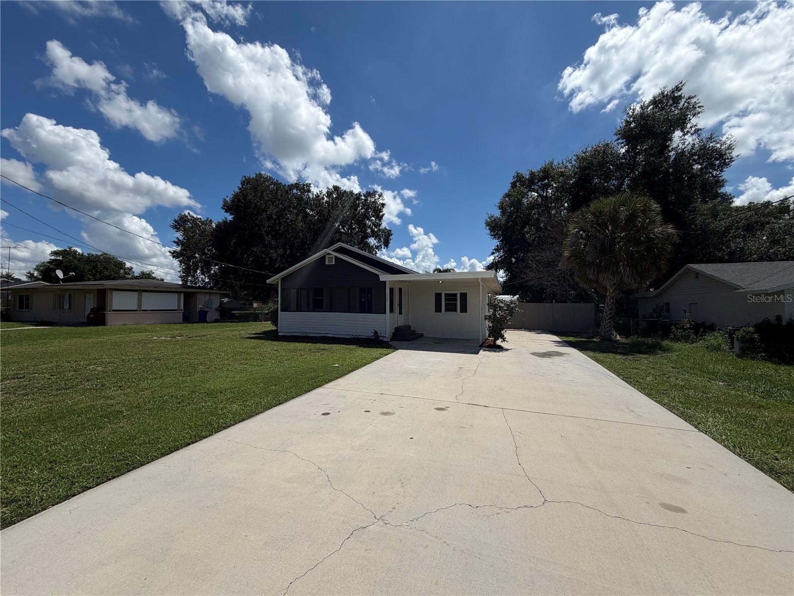 335 E HOFFMAN STREET