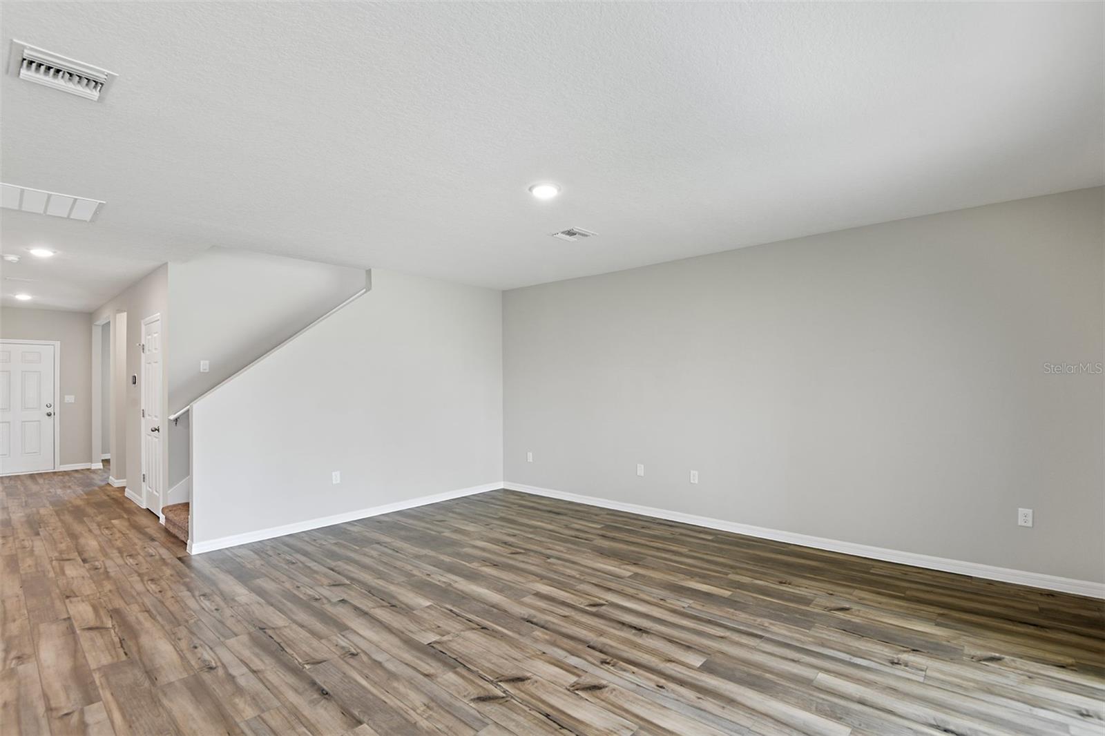 PASADENA RIDGE - Residential