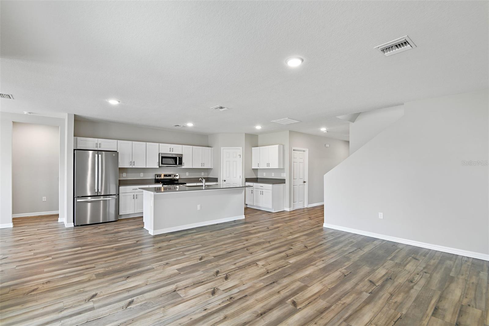 PASADENA RIDGE - Residential