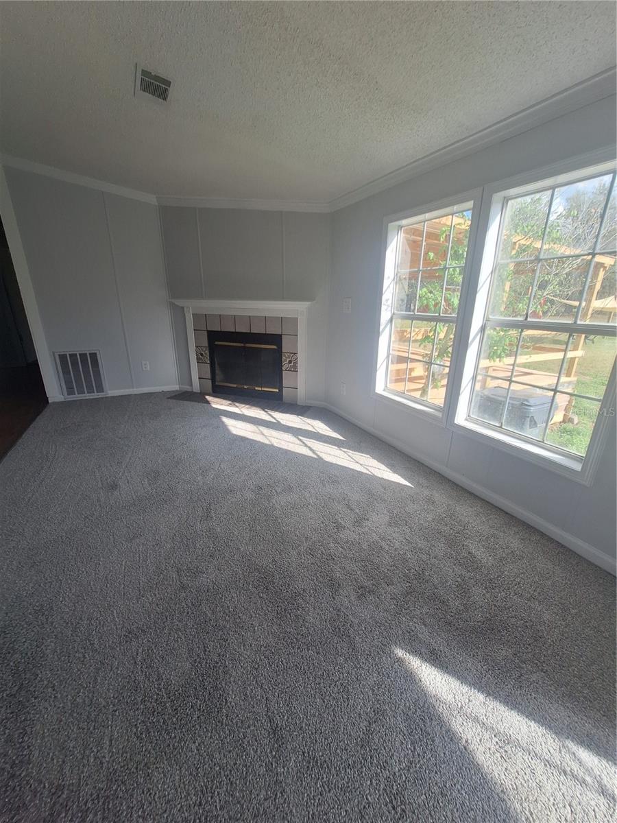 PARADISE COUNTRY ESTATES - Residential