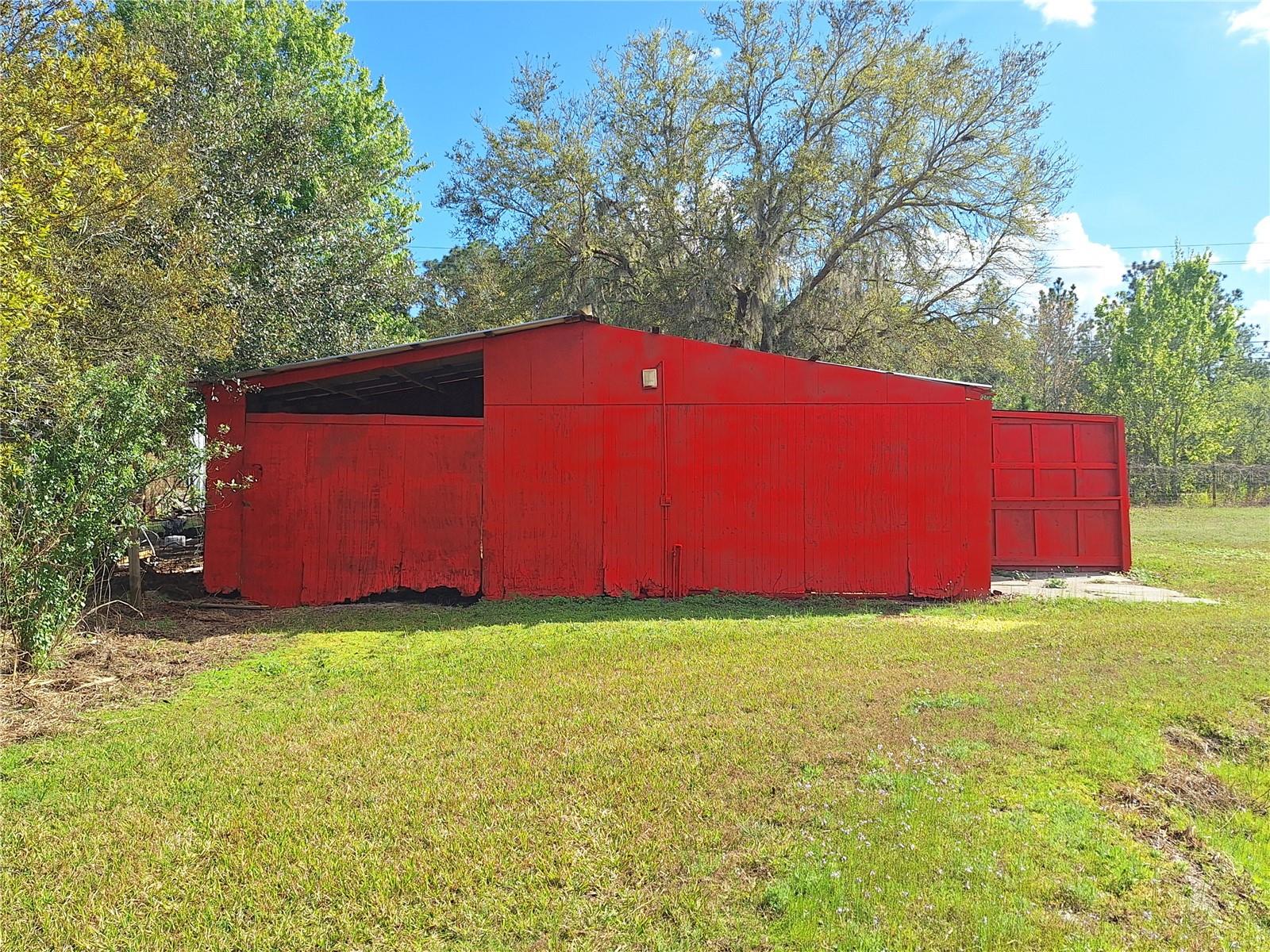 PARADISE COUNTRY ESTATES - Residential