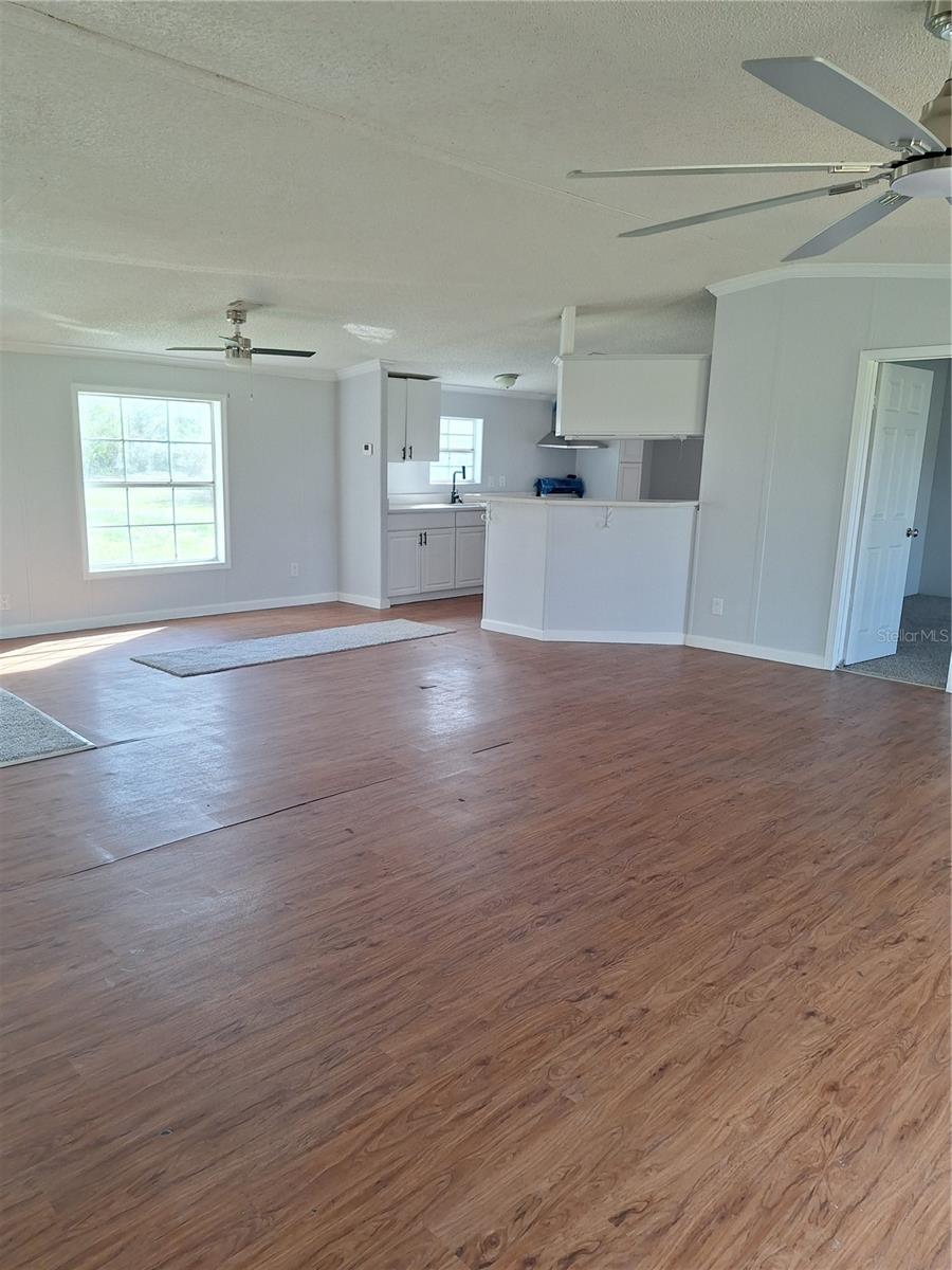 PARADISE COUNTRY ESTATES - Residential