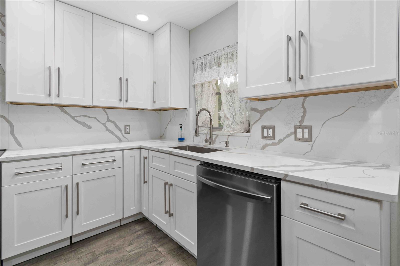1421 NORMANDY PARK DRIVE 2