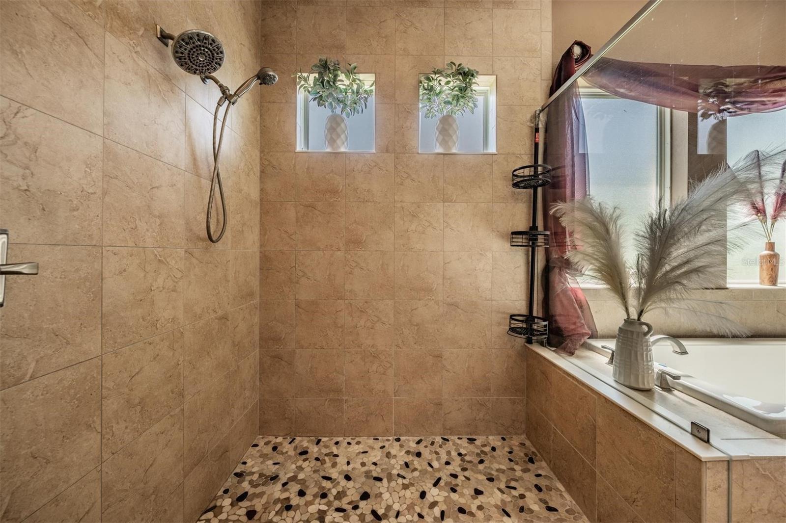 OLD MEMORIAL SUB PH - Residential