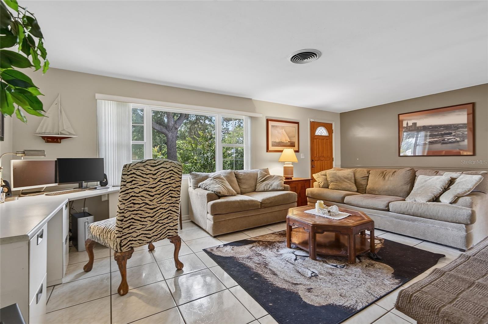 1342 EDMONTON DRIVE