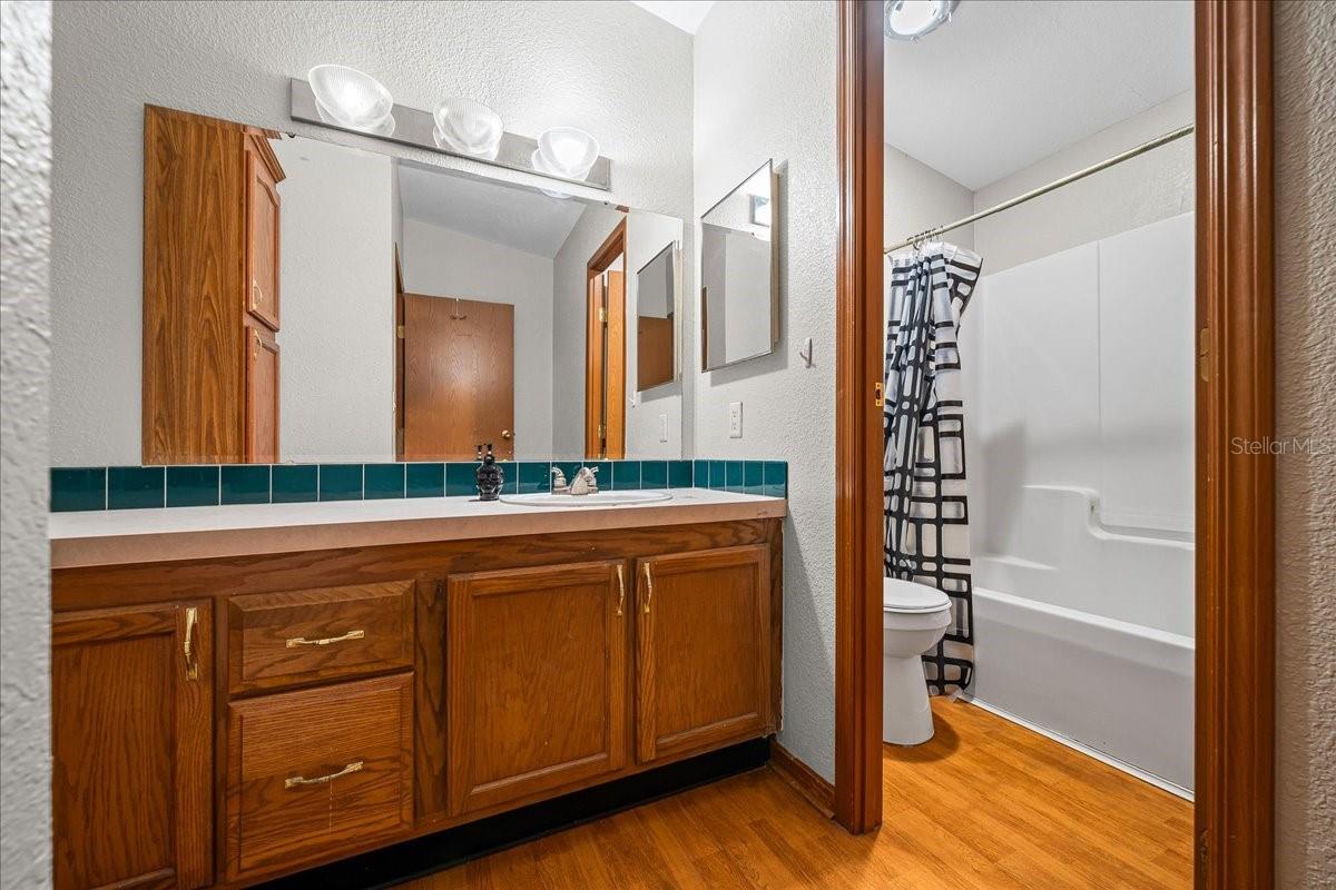 BELLEVIEW HILLS ESTATE - Residential