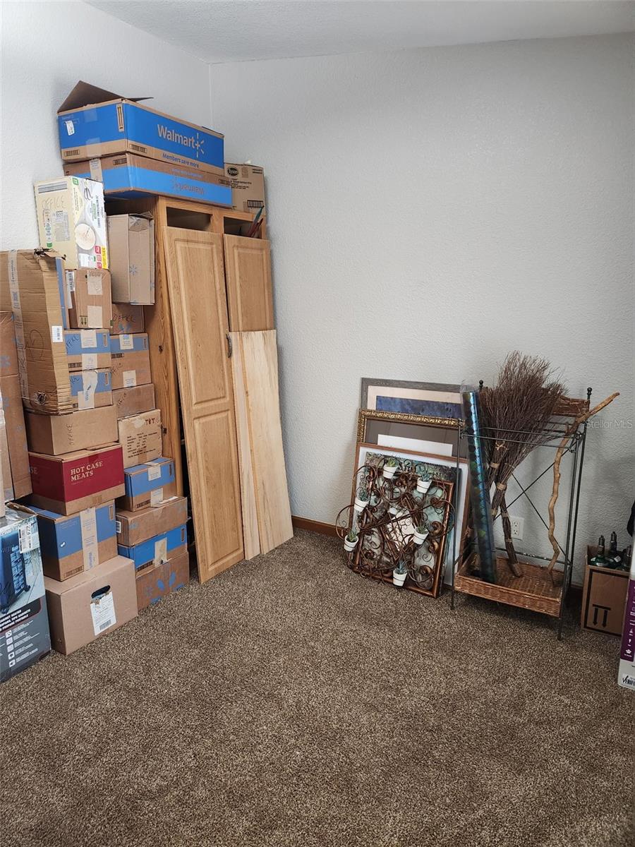 BELLEVIEW HILLS ESTATE - Residential