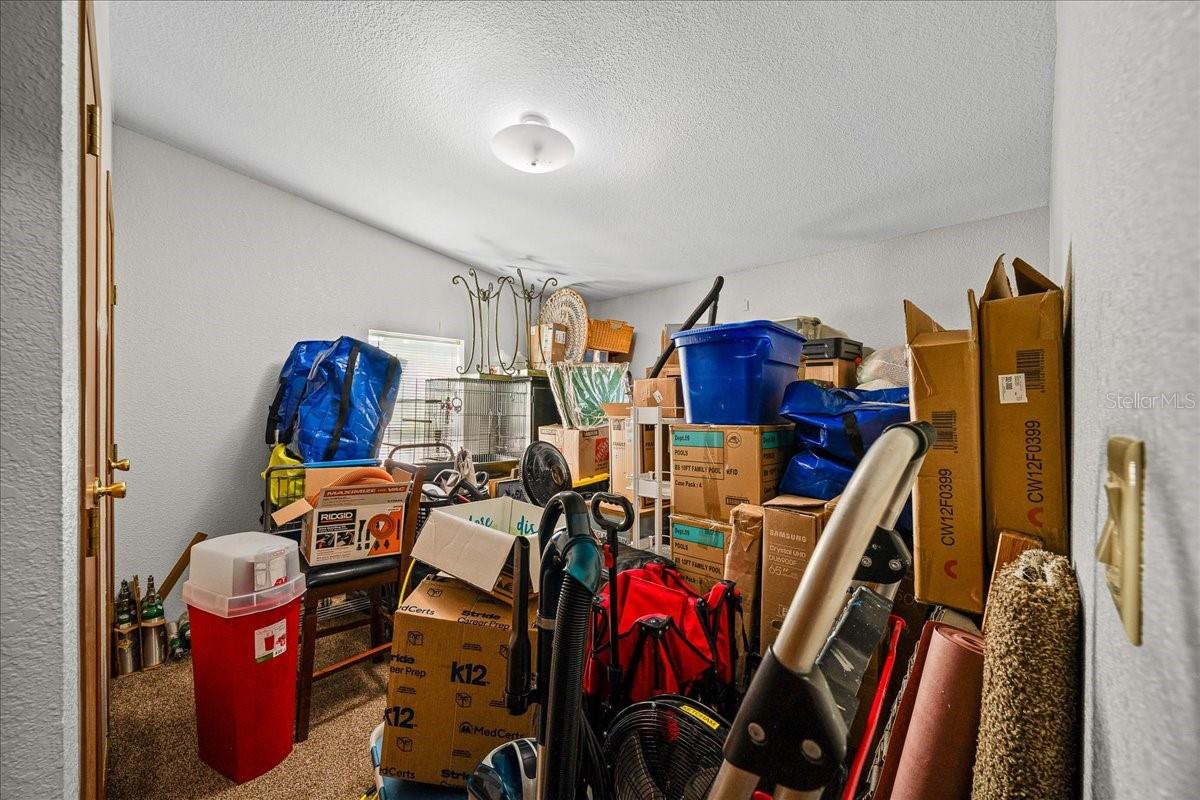 BELLEVIEW HILLS ESTATE - Residential