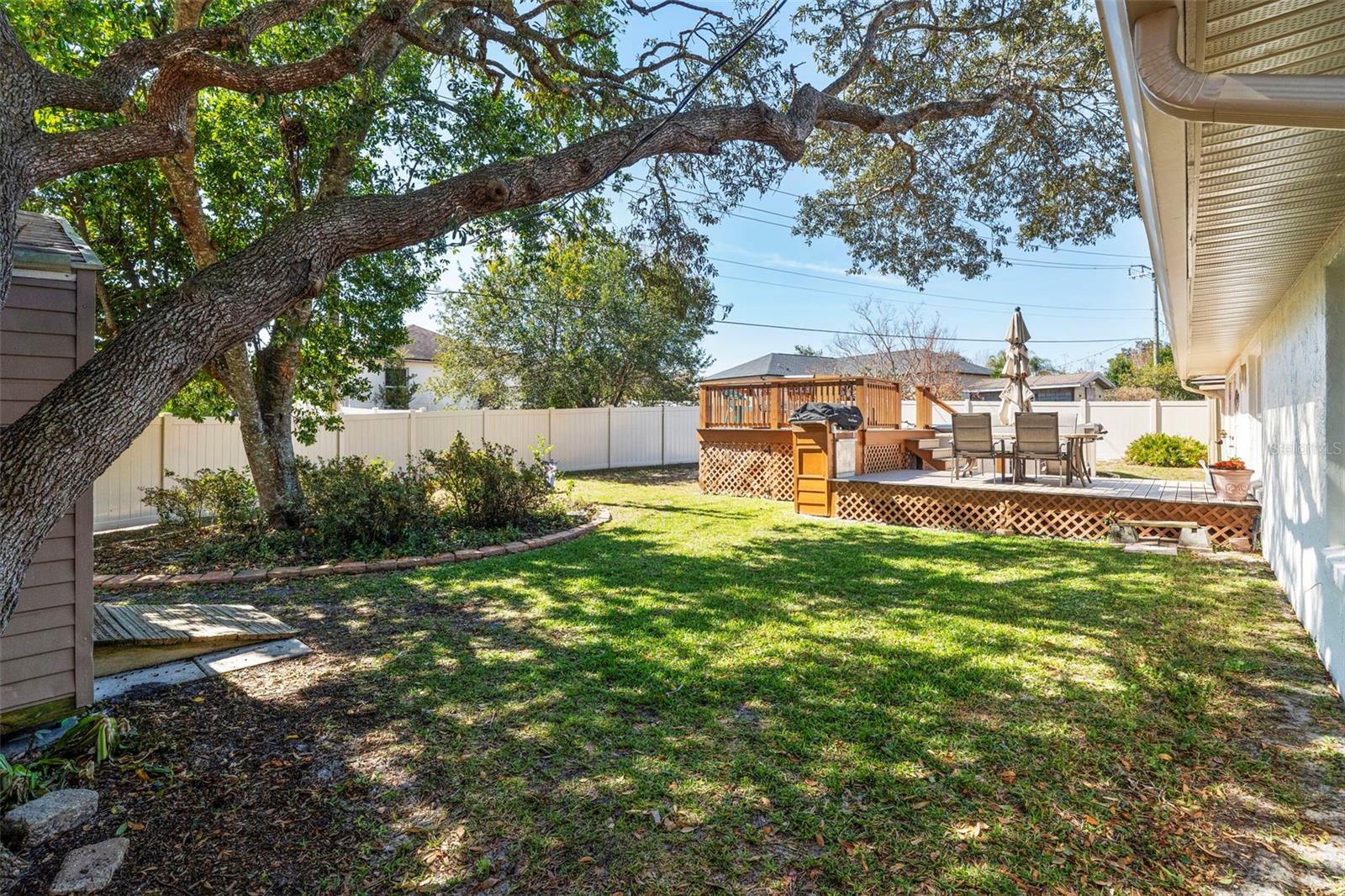 DELTONA LAKES UNIT 32 - Residential