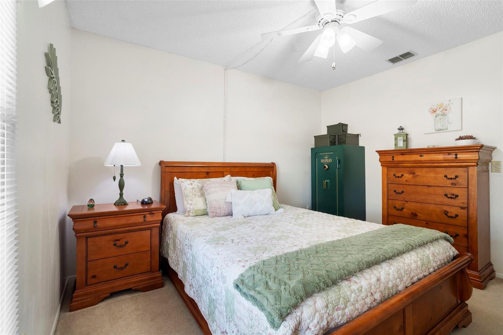 DELTONA LAKES UNIT 32 - Residential