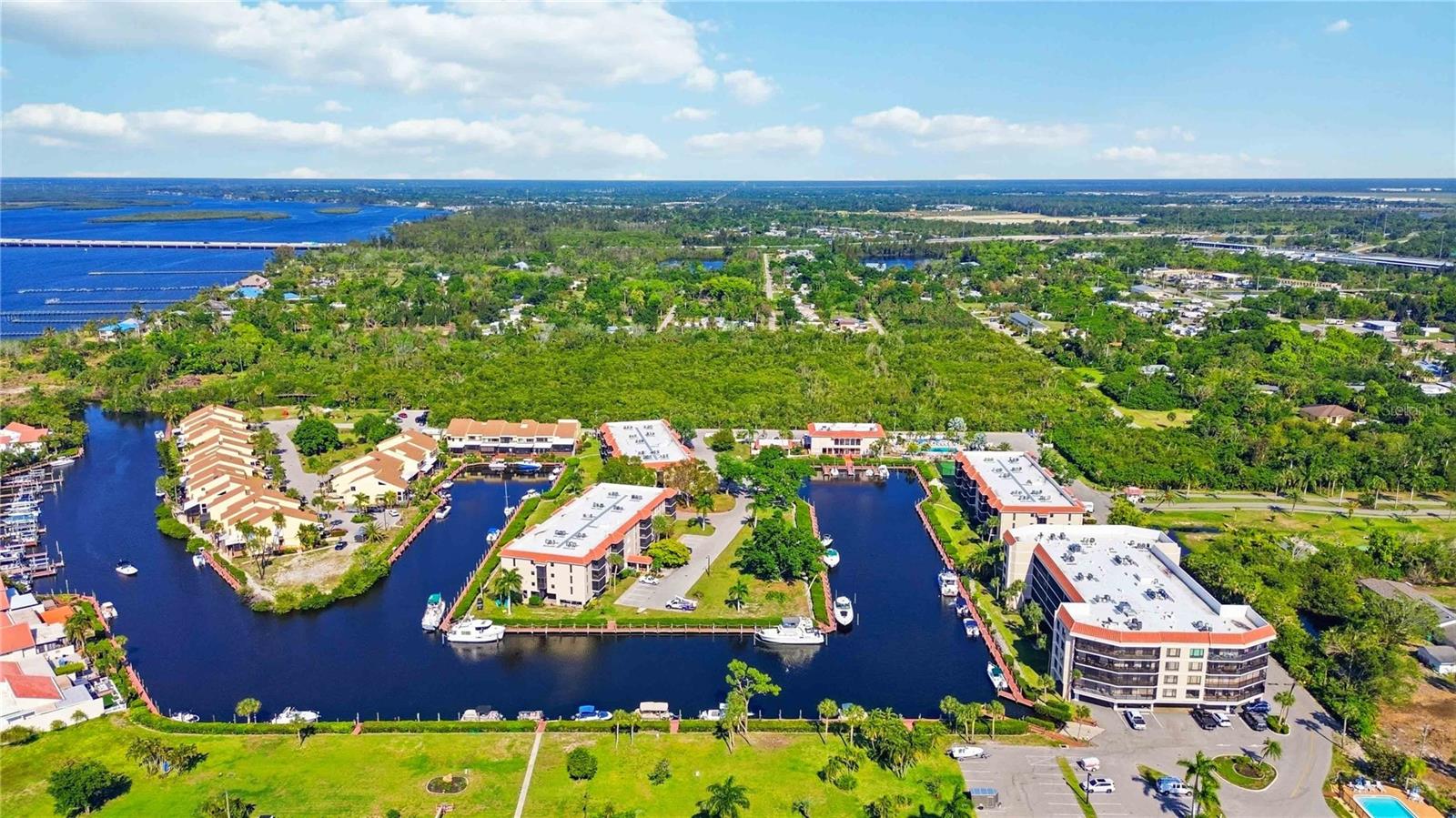 EMERALD POINTE PH 04 - Residential