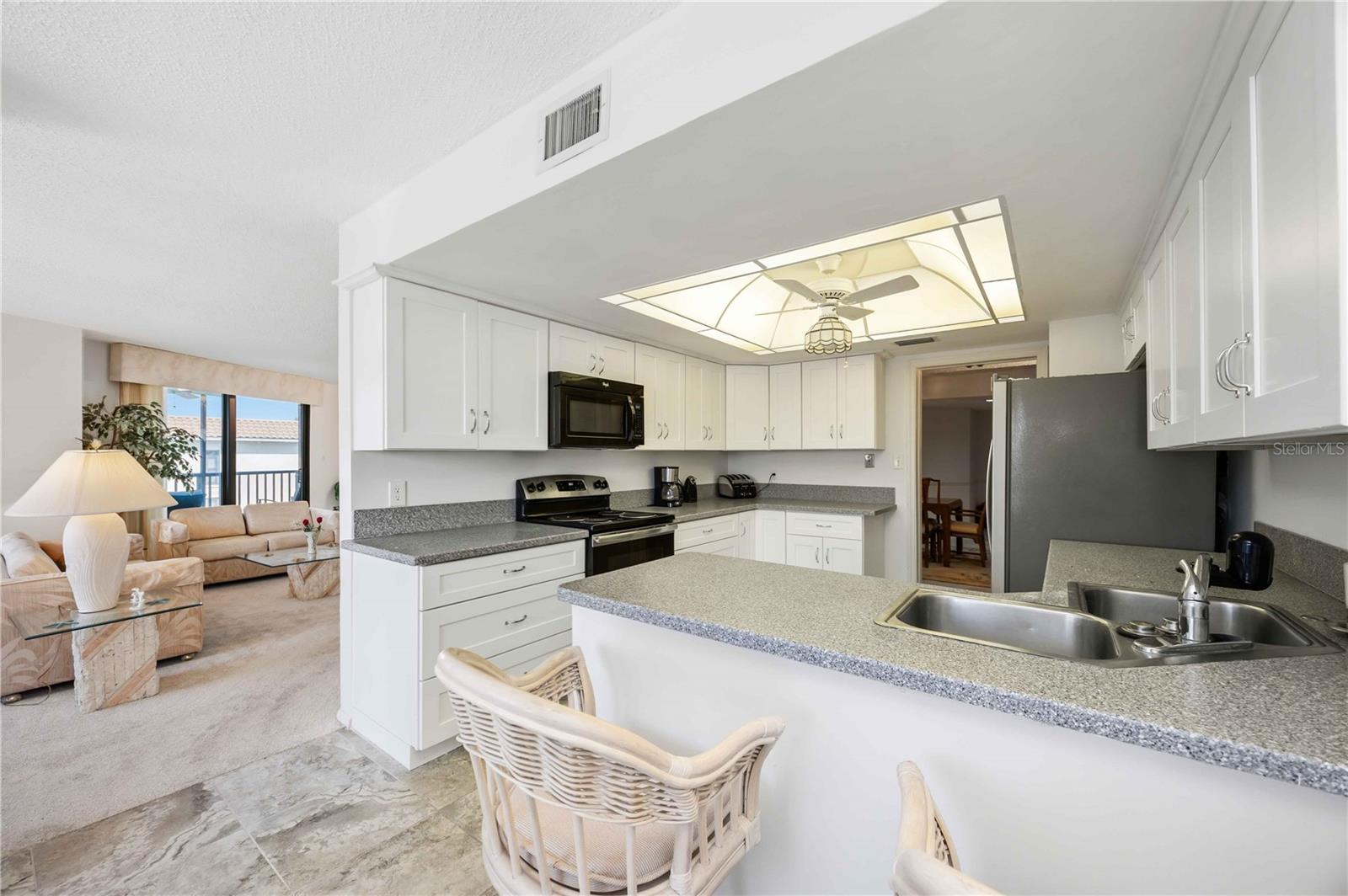 EMERALD POINTE PH 04 - Residential