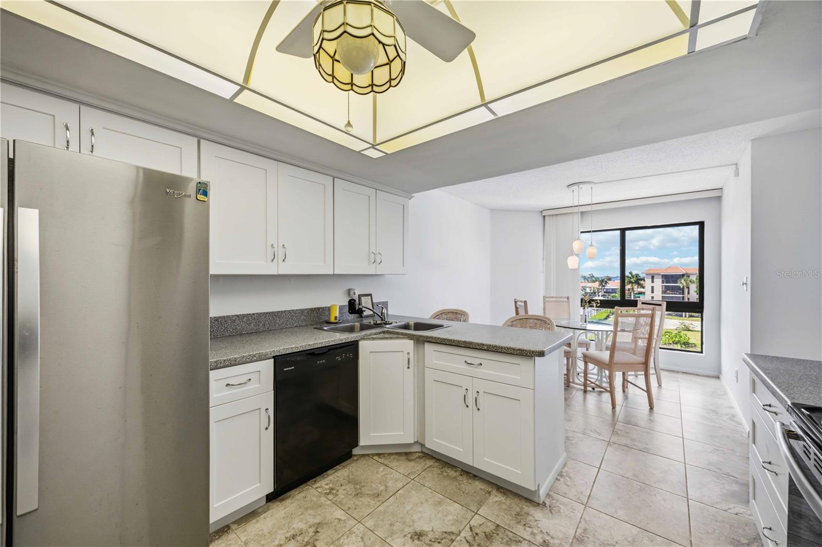 EMERALD POINTE PH 04 - Residential