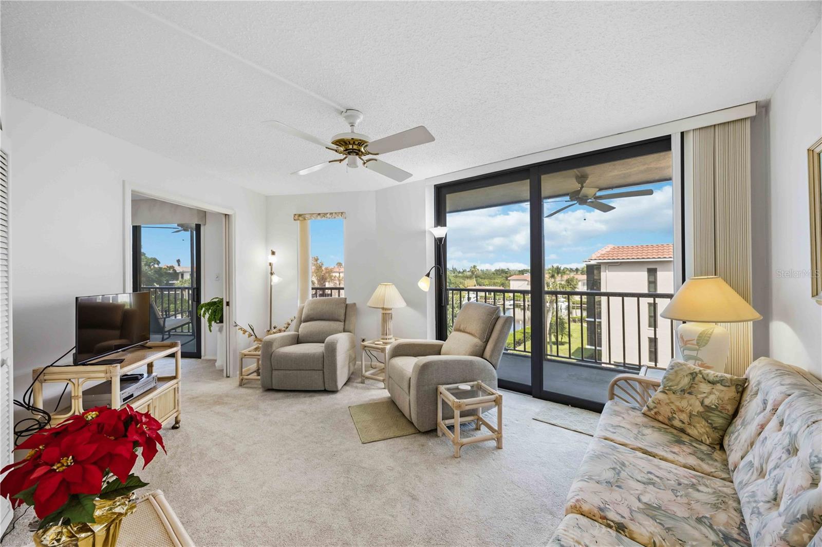 EMERALD POINTE PH 04 - Residential