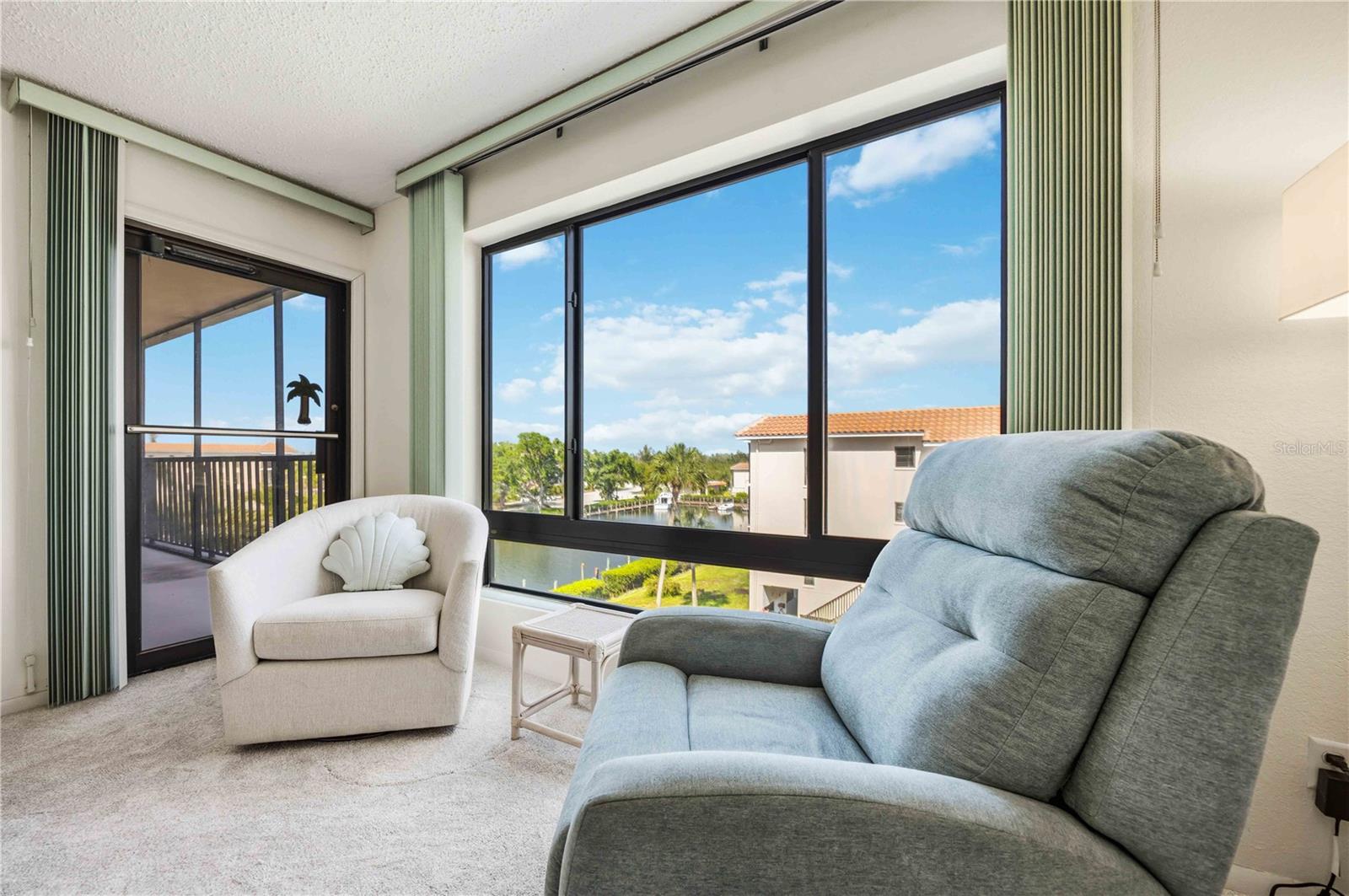 EMERALD POINTE PH 04 - Residential