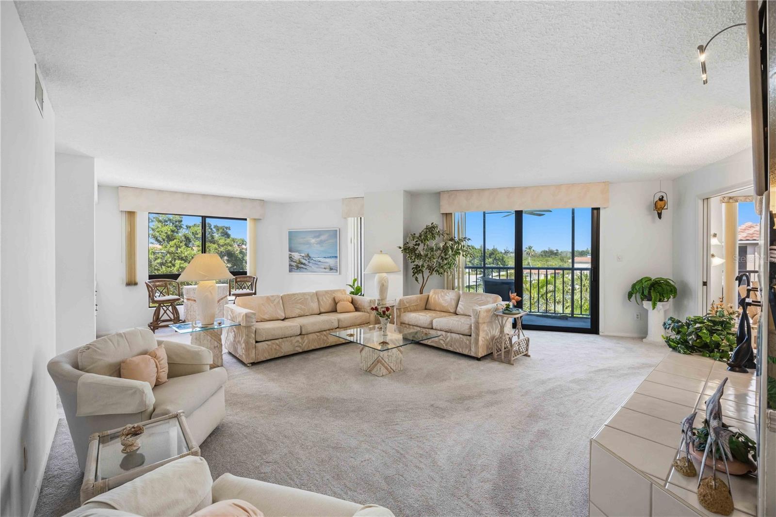 EMERALD POINTE PH 04 - Residential