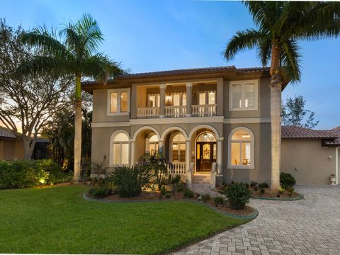 A home in NOKOMIS