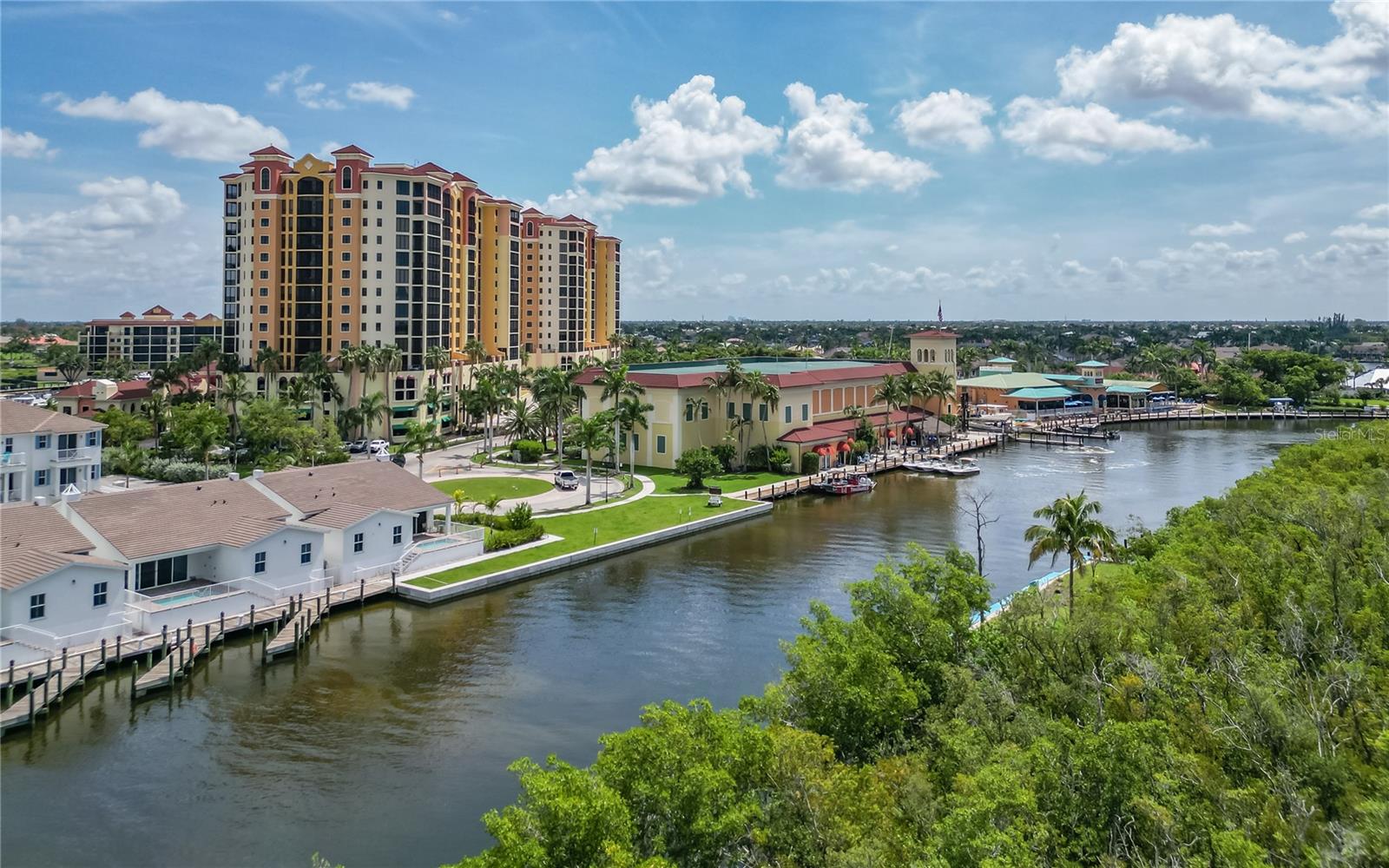 MARINA VILLAS - Residential