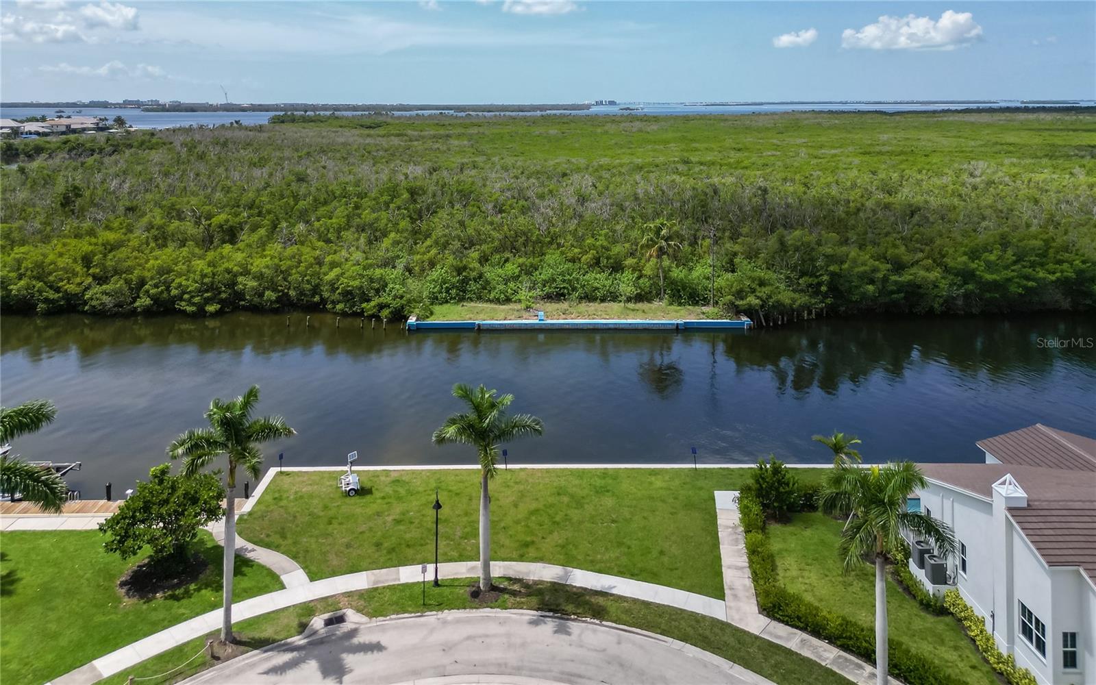 MARINA VILLAS - Residential