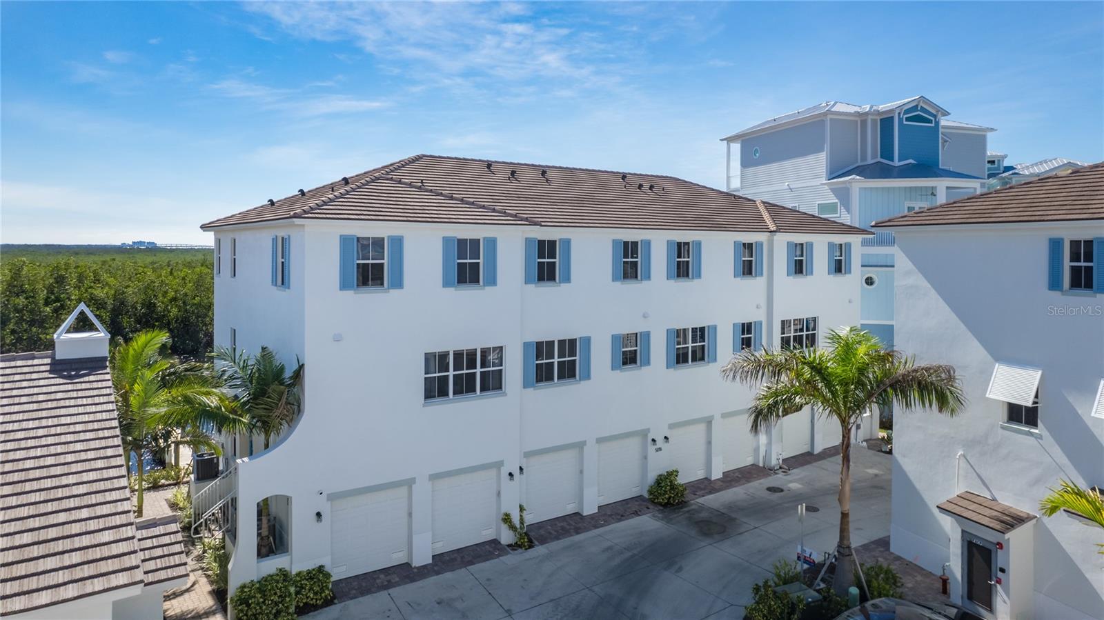 MARINA VILLAS - Residential