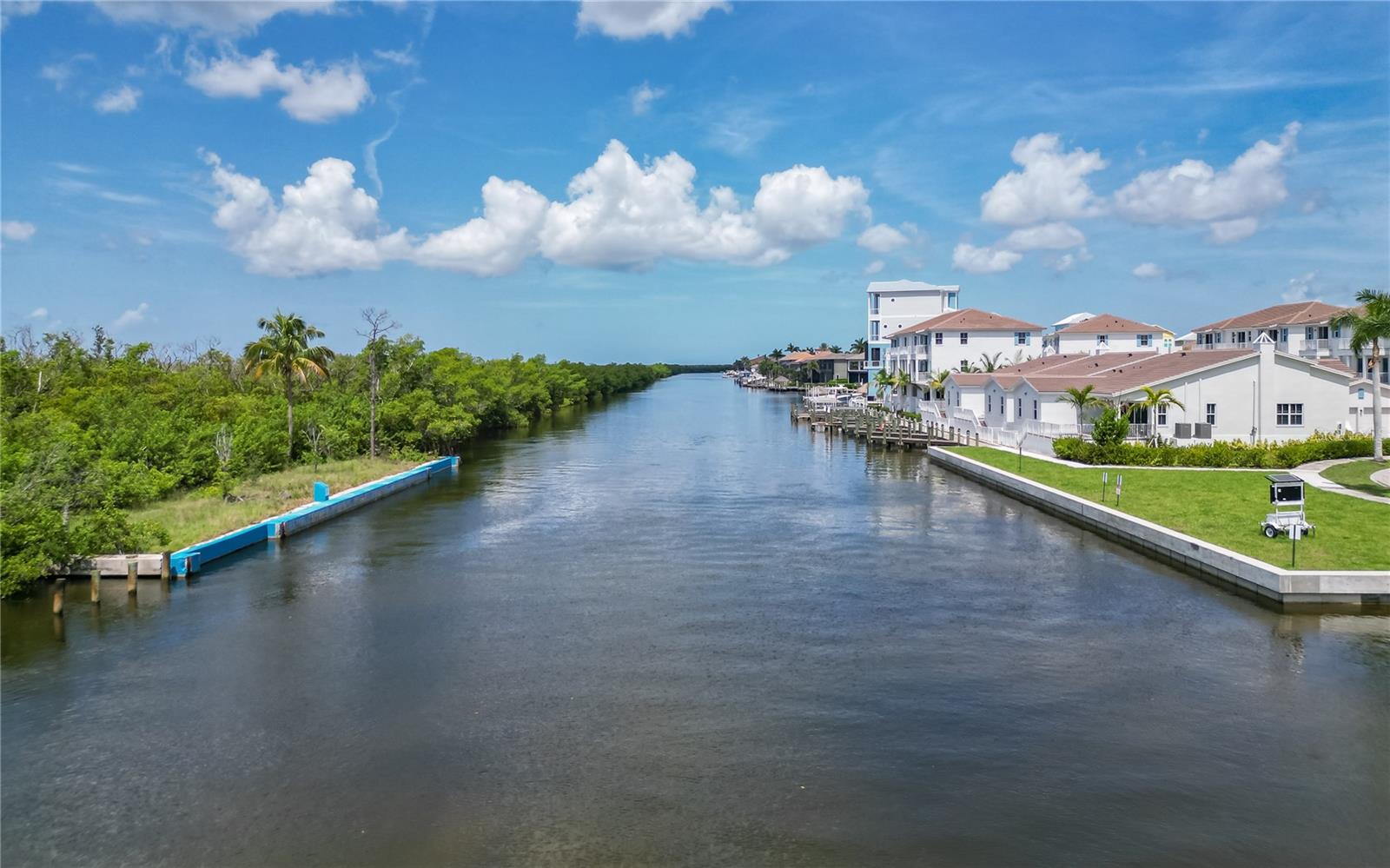 MARINA VILLAS - Residential