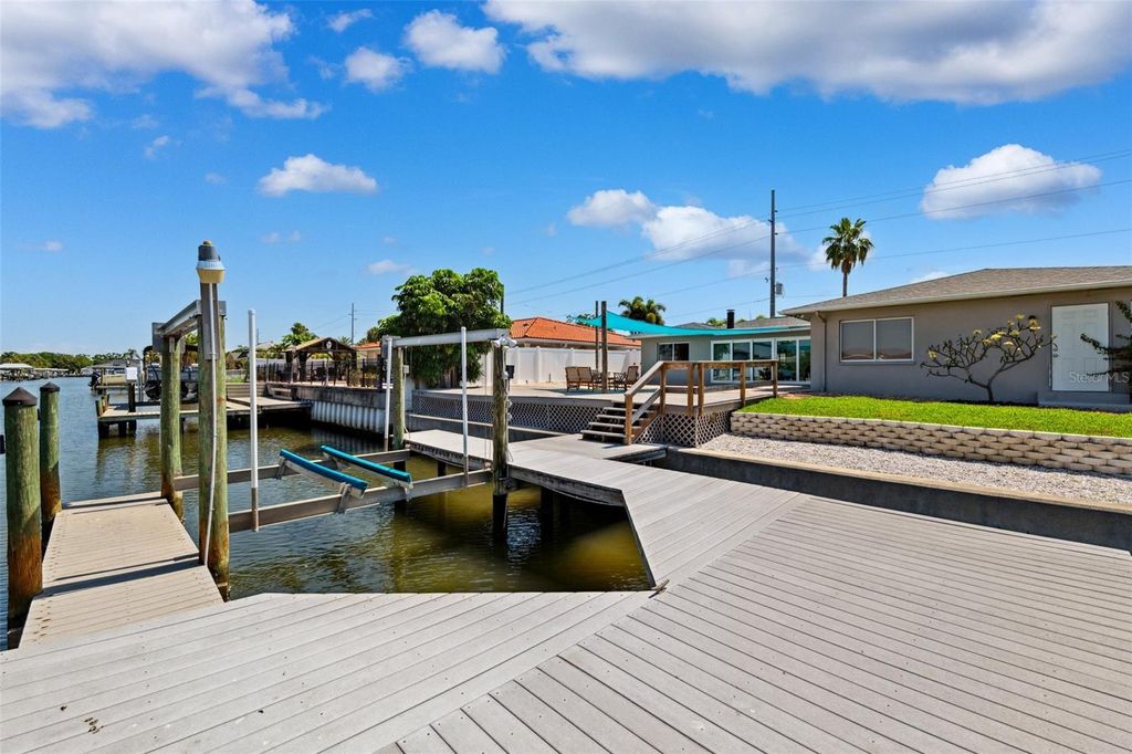 Photo of 3912 Doral Drive, Tampa, FL 33634 (MLS # TB8384197)