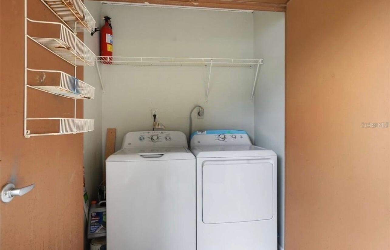 THE OAKS UNIT IV A CONDO - Residential