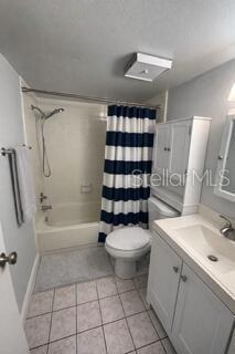 THE OAKS UNIT IV A CONDO - Residential