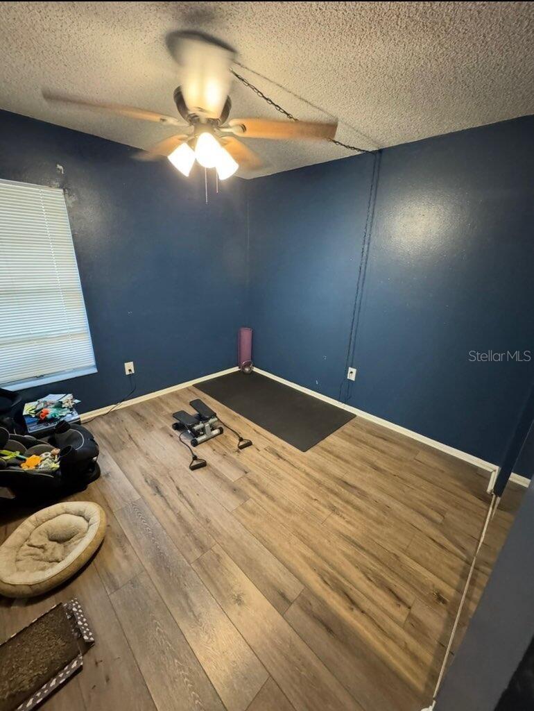 THE OAKS UNIT IV A CONDO - Residential