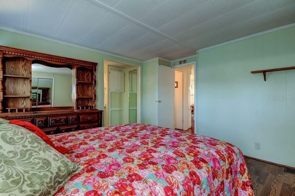 TIKI VILLAGE MHP CONDO - Residential