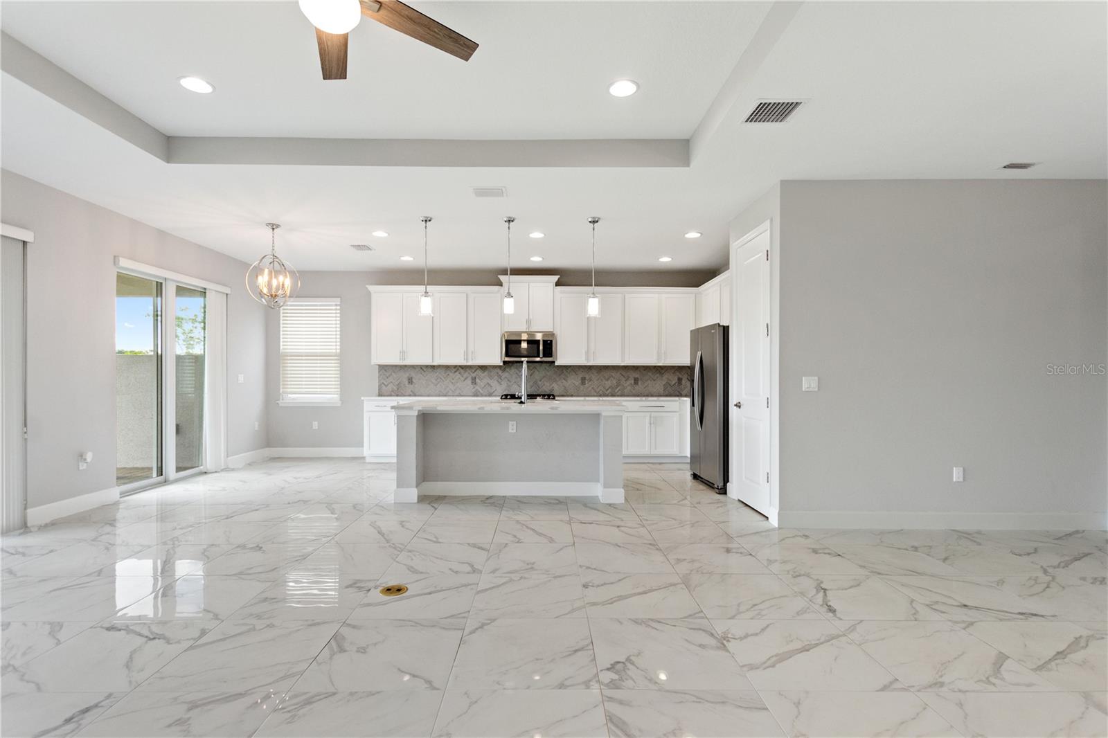 VICTORIA HILLS PH 6 - Residential Lease