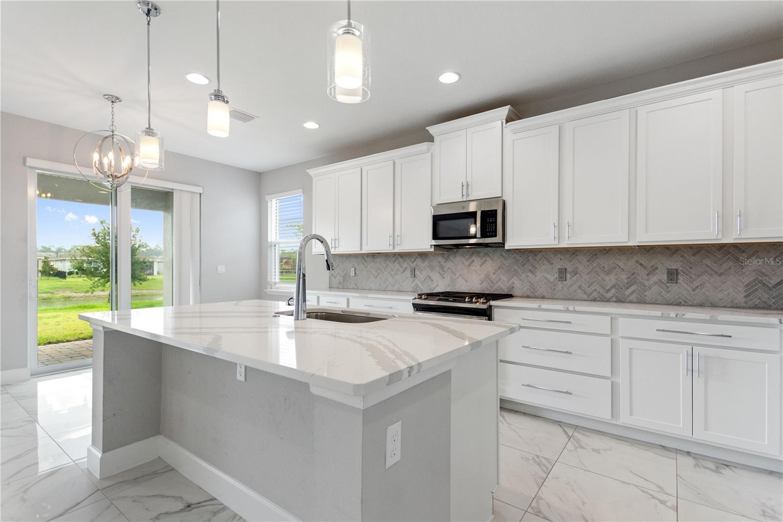 VICTORIA HILLS PH 6 - Residential Lease
