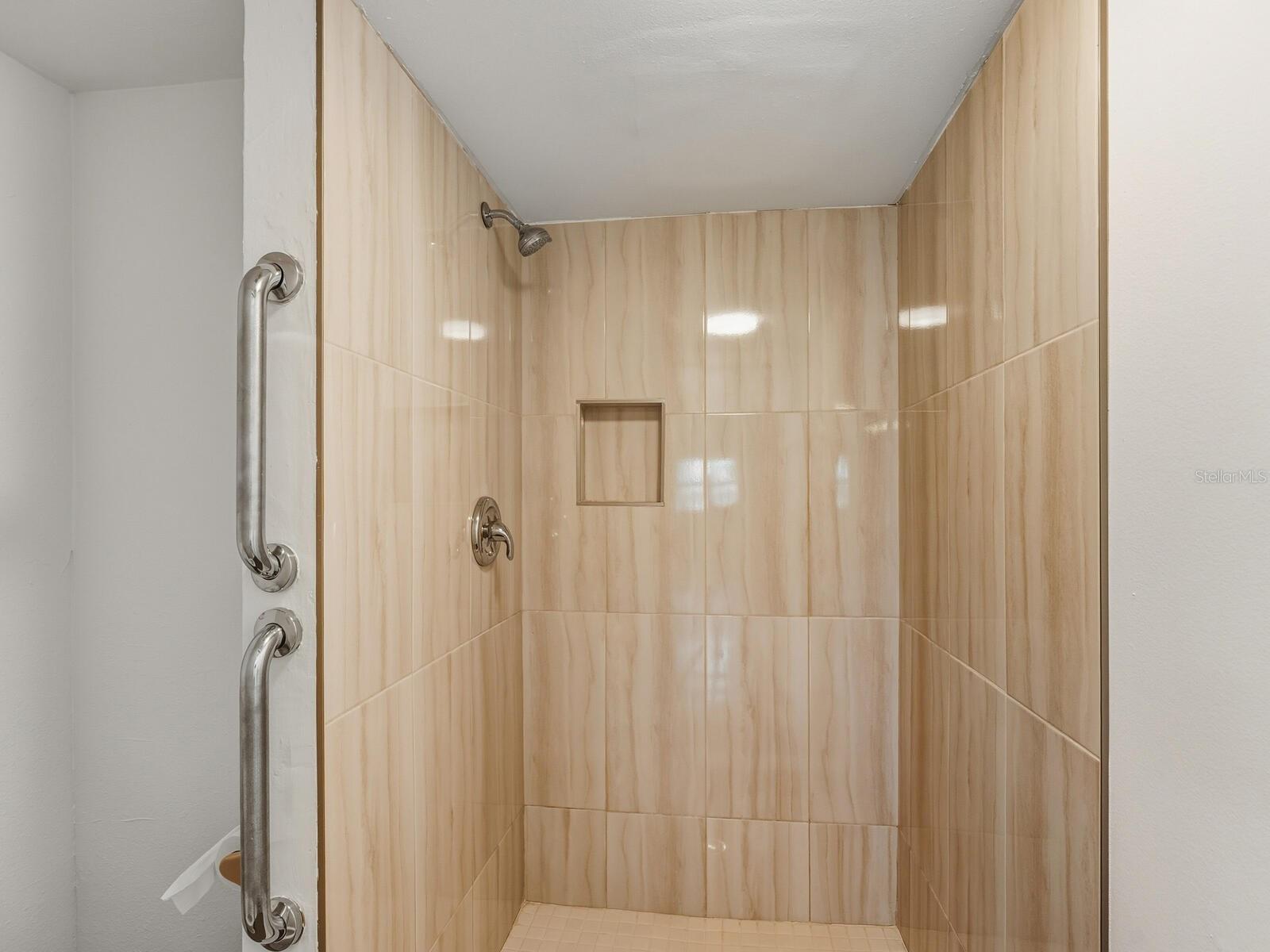 ORCHID OAKS II - Residential