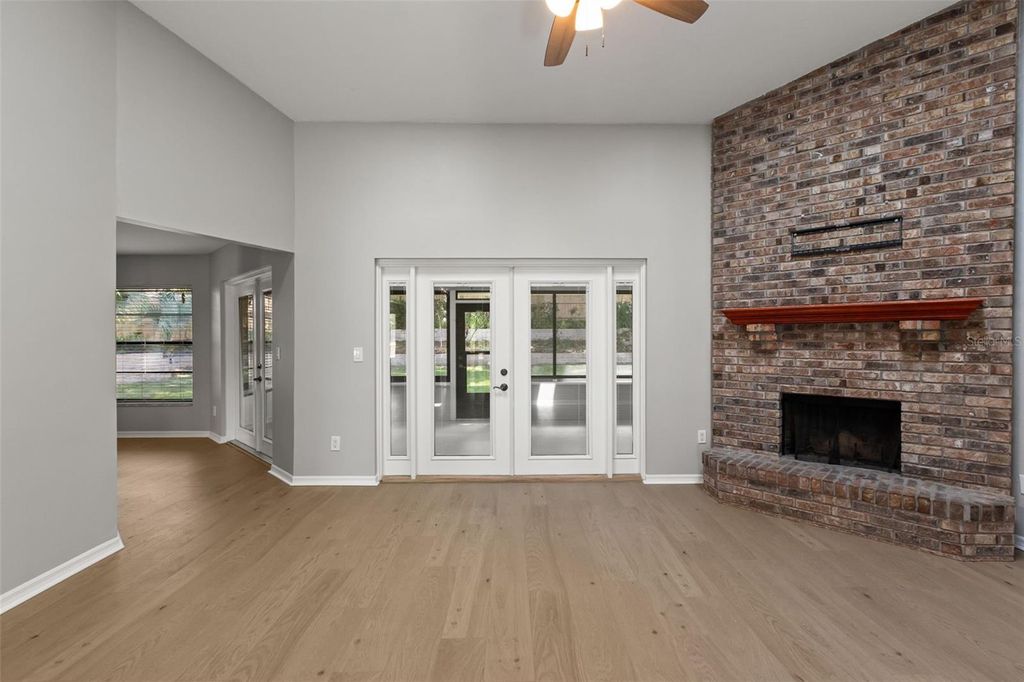 Photo of 925 Red Dandy Drive, Orlando, FL 32818 (MLS # O6401092)