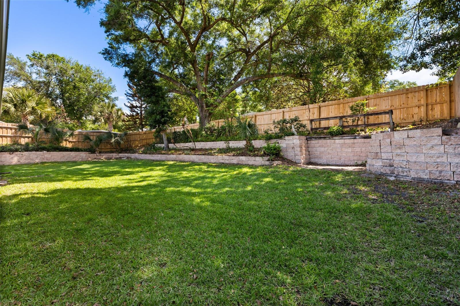 ROSE HILL - Residential