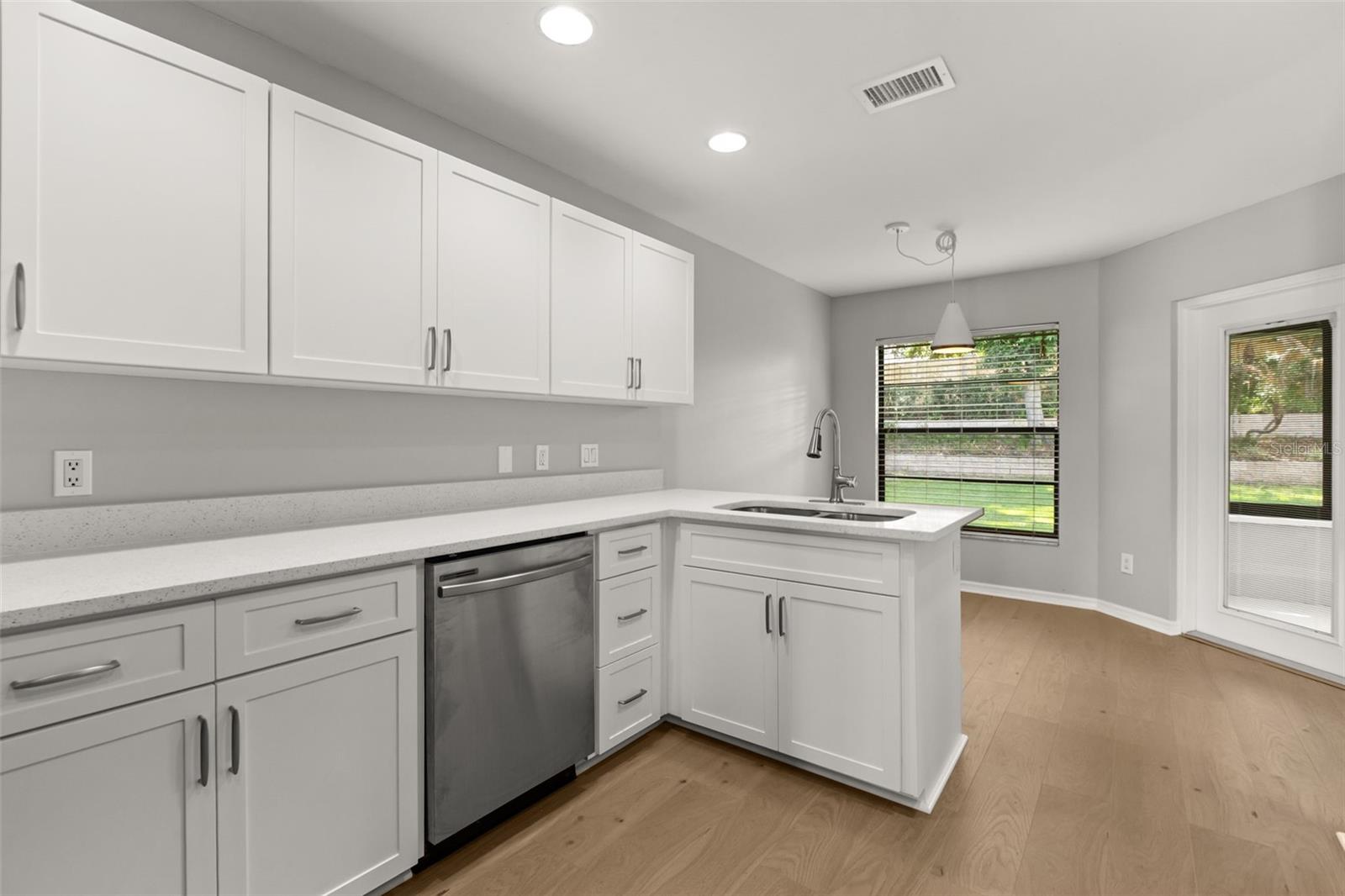 ROSE HILL - Residential