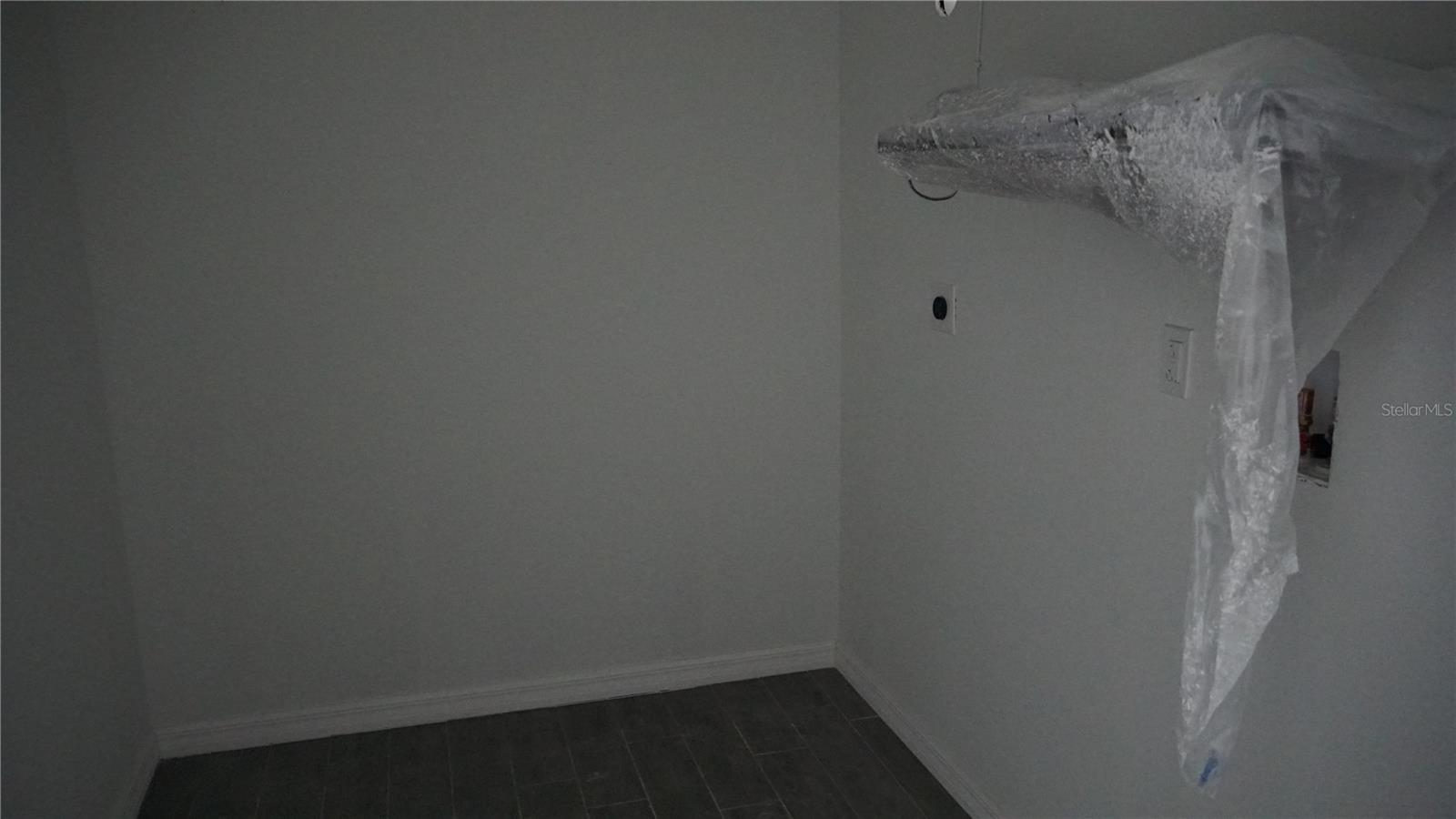 AQUI ESTATE UNIT 01 - Residential