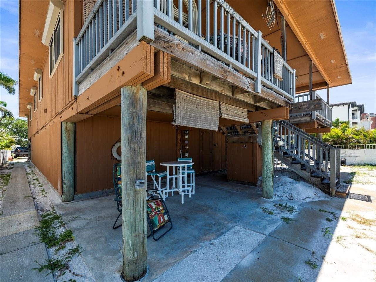 SUNSET VILLA CONDO - Land